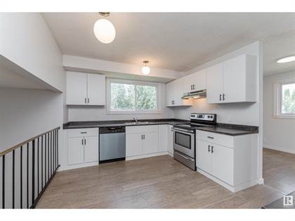 Picture of 8 HARRISON DR NW, Edmonton, Alberta, T5A2R4