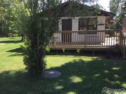 12 Hanson Place Candle Lake Saskatchewan S0j 3e0 Point2 Homes