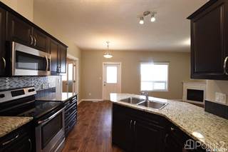 Condominium for sale in 3822 Dewdney AVENUE E 307, Regina, Saskatchewan, S4Z 0A6