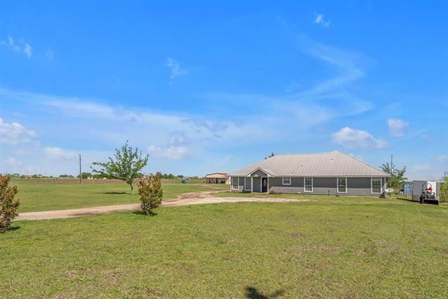 House For Sale at 16836 W Fm 455, Celina, TX, 75009 | Point2