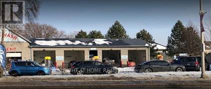 Picture of 251 FRONT RD, LaSalle, Ontario, N9J1Z6
