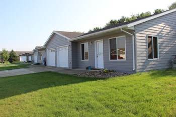 310 W 10Th Street, Dell Rapids, SD, 57022 - Point2