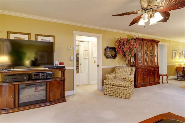 1417 NORMANDY PARK DRIVE, Clearwater, FL - photo 12 of 45