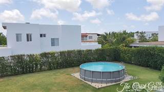 Beautiful Three bedroom Villa in the heart of Punta Cana with easy access to everything (1802), Punta Cana, La Altagracia