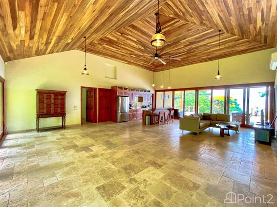 7 Bedroom Estate – 4 Bedroom Ocean View Home With Pool, 3 Bedroom Guest House With Pool - 3.2 Acre
