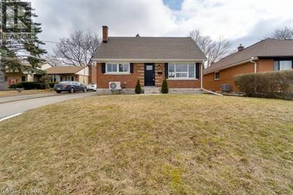Picture of 41 BELLEVIEW Avenue, Kitchener, Ontario, N2B1G4
