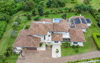 Luxurious house with private pool, La Guacima, Alajuela
