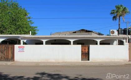 4 bedroom, 2 bathroom house located in Centro, Loreto