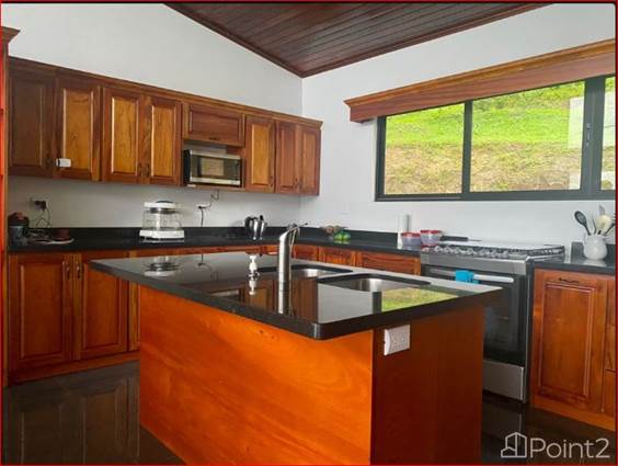 Berlin New Home With View  3/2.5   $265 k, Alajuela