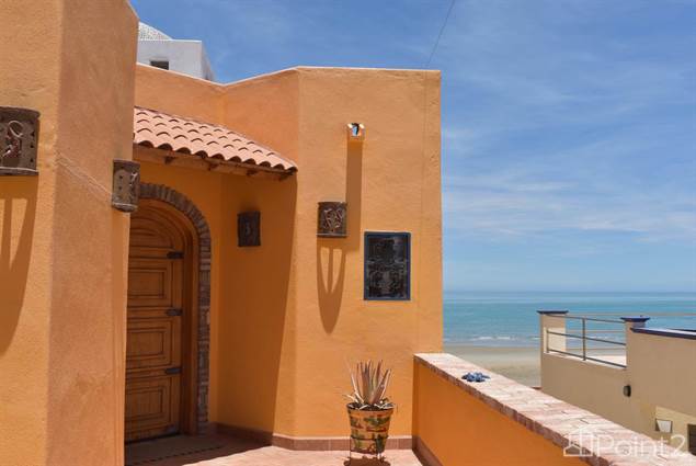 Oceanfront home with beach access next to a boat ramp, Baja California - photo 48 of 70