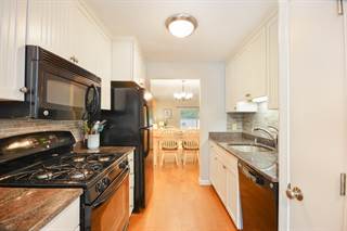 86 Forest Glade, Falmouth Town, MA, 02536