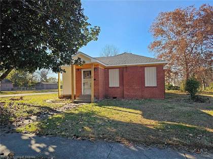 1328 Bluff  AVE, Fort Smith, AR, 72901