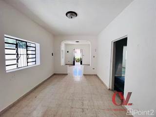 Residential Property for sale in ONE STORY HOUSE WITH PARKING IN DOWNTOWN MERIDA, Merida, Yucatan