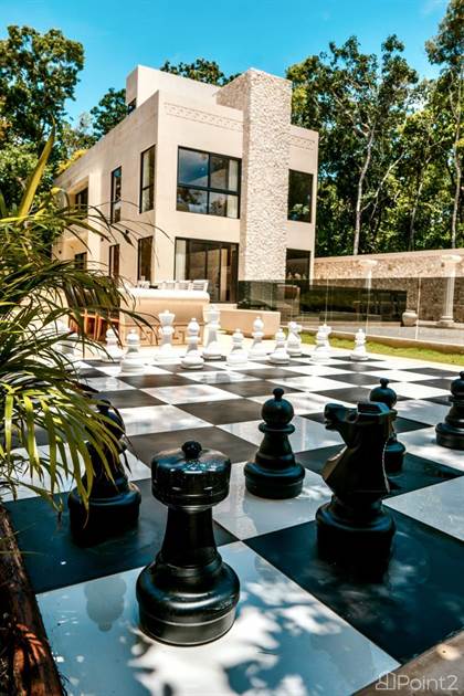 The Chess, Offre Staycation