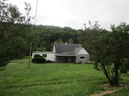 565 Boggs School Rd, Moon Township, PA, 15108