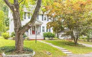 341 Thaxter Road, Portsmouth, NH, 03801