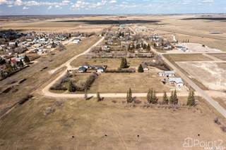 8 Lamabe STREET, Dundurn, Saskatchewan, S0K 1K0