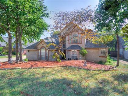 Picture of 2216 Berrywood Drive, Edmond, OK, 73034