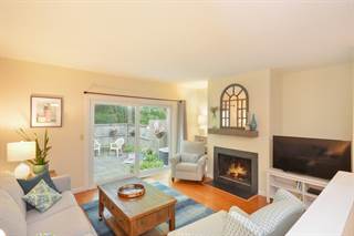 86 Forest Glade, Falmouth Town, MA, 02536