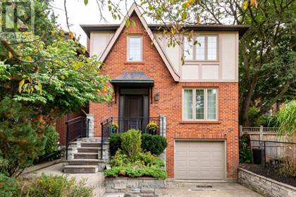 Picture of 31 BRUMELL AVE, Toronto, Ontario, M6S4G6