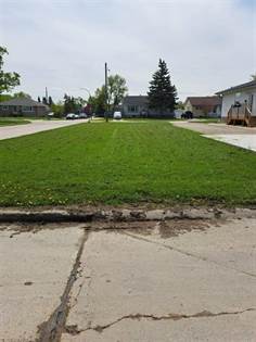 Picture of 993 Elizabeth Road, Winnipeg, Manitoba, R3J1B2