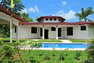 Beautiful 3 bedroom home in a planned, gated community., Tres Rios, Puntarenas