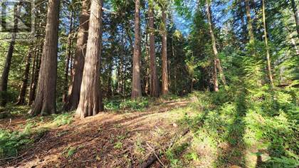 Picture of Lot 4 & 5 Inverness Rd, North Saanich, British Columbia, V8L5H1