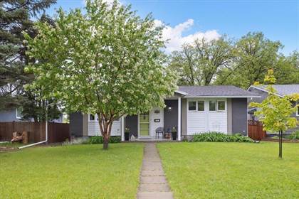 Picture of 131 Woodydell Avenue, Winnipeg, Manitoba, R2M2T8