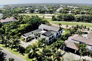 Exquisite 5-Bedroom Modern Golf View Villa In Punta Cana - Your Dream Home Awaits!, Punta Cana, La Altagracia