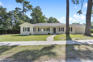 827 Colonial Drive, Wilmington, NC, 28403