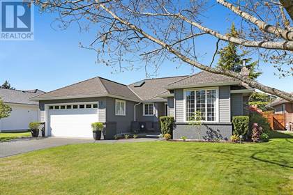Picture of 3120 CROWN ISLE Dr, Courtenay, British Columbia, V9N9X7