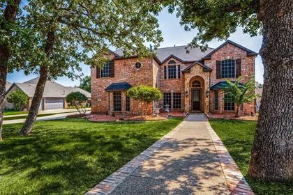 802 Whitley Court, Kennedale, TX, 76060