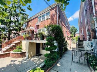 61-41 70th Street, Middle Village, NY, 11379