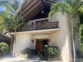 Residential Property for sale in Tropical 5BD Villa with Golf Views & Just Steps from the Ocean Cap Cana 1892a, Cap Cana, La Altagracia