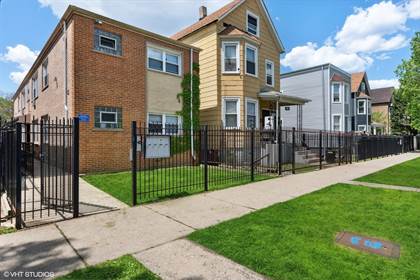 Multifamily for sale in 8734 S Escanaba Avenue, Chicago, IL, 60617