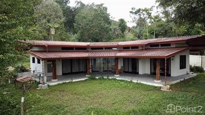 New Home in the Exclusive Mountains of La Florida., Barú, Puntarenas