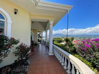 Cariari 4 Bedroom Home with Pool, Rancho, & Stunning Views!, Cariari, Heredia