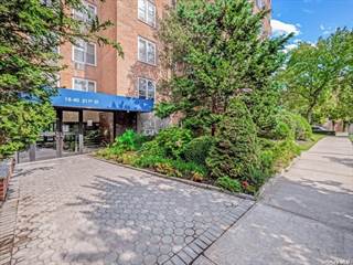 18-40 211th St 5F, Queens, NY, 11360