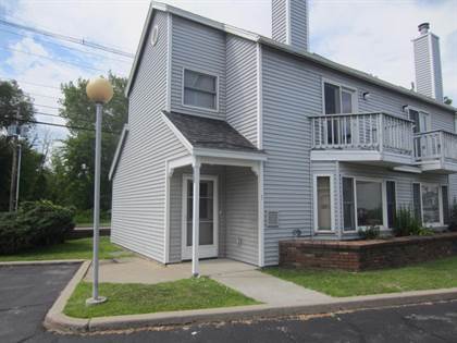 For Sale 1 Edgewater Estates Plattsburgh Ny 12901 More On Point2homes Com