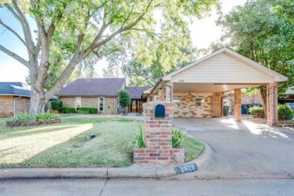 Picture of 2828 Woodcreek Road, Midwest City, OK, 73110