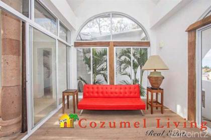 Located in Cozumel - Villa Yucatan & 4 Apartments - 15 Av. Sur "C" #965 Corpus Christi, Cozumel, Quintana Roo