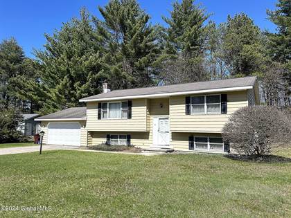 Picture of 41 Heinrick Circle, Queensbury, NY, 12804