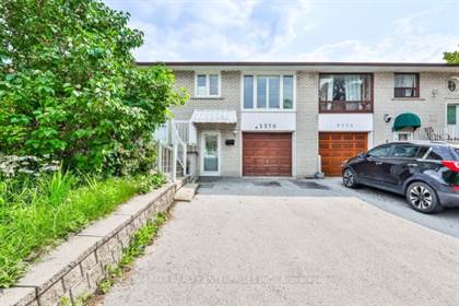 Picture of 3370 Queen Frederica Dr Upper, Mississauga, Ontario, L4Y 3B2