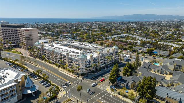 Condo For Rent at 4170 Admiralty Way, Marina del Rey, CA, 90292 | Point2