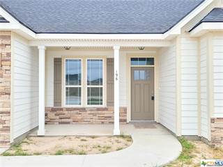 196 Turnberry Drive, Stockdale, TX, 78160