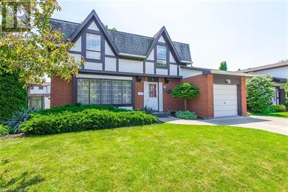 Picture of 8 ROYAL ORCHARD Crescent, St. Catharines, Ontario, L2N4E9