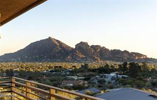 Photo of 4565 E MOONLIGHT Way, Paradise Valley, AZ