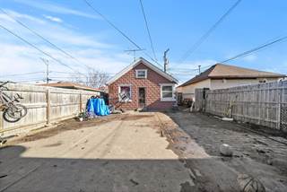 6327 S KENNETH Avenue, Chicago, IL, 60629