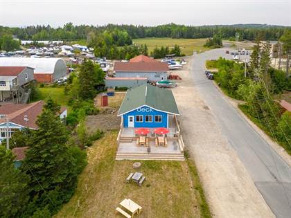 House For Sale At 9 Firehall Rd, Blandford, Ns B0j 1c0, Canada, Chester 