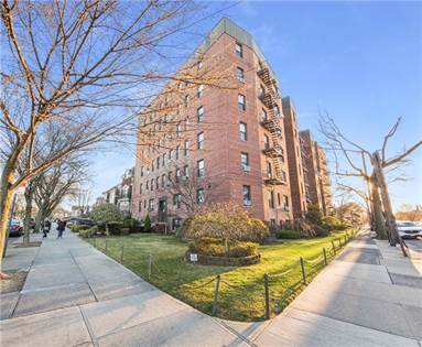 Picture of 2310 Ocean Parkway 2D, Brooklyn, NY, 11223